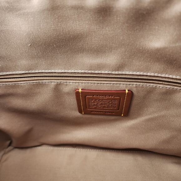 NWT Coach CBM12 Gallery Tote Bag With Shell Print In Canvas/Gold/Chalk Multi - Picture 8 of 9